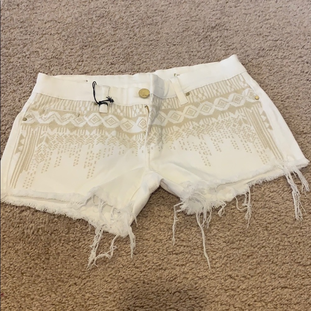 Blank NYC White Jean shorts